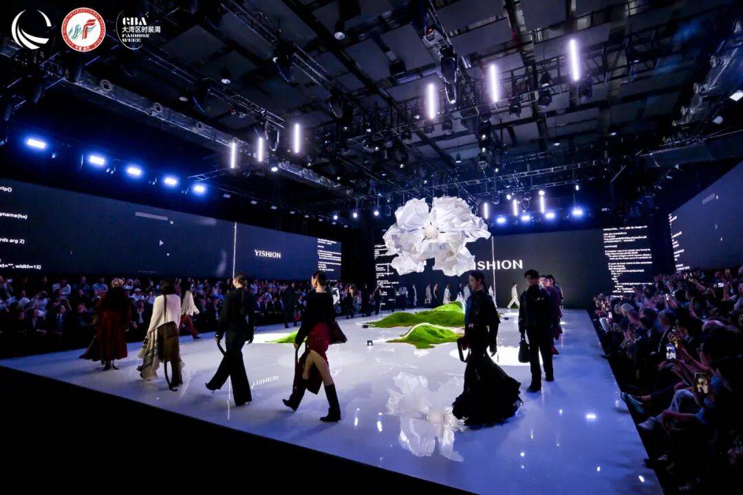 虎门富民联合主办“三会” 圆满成功；FU·GO富民商城开启 “永不落幕”服装展销选品商业新模式，每天营业9小时！