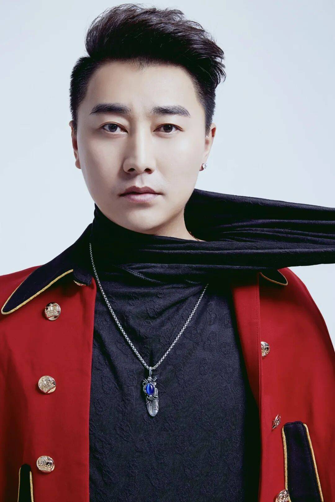 于喧嚣中见真心
