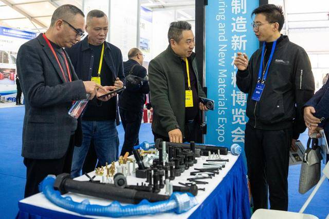 记者手记：新材料何以“抢滩”先进制造新赛道？