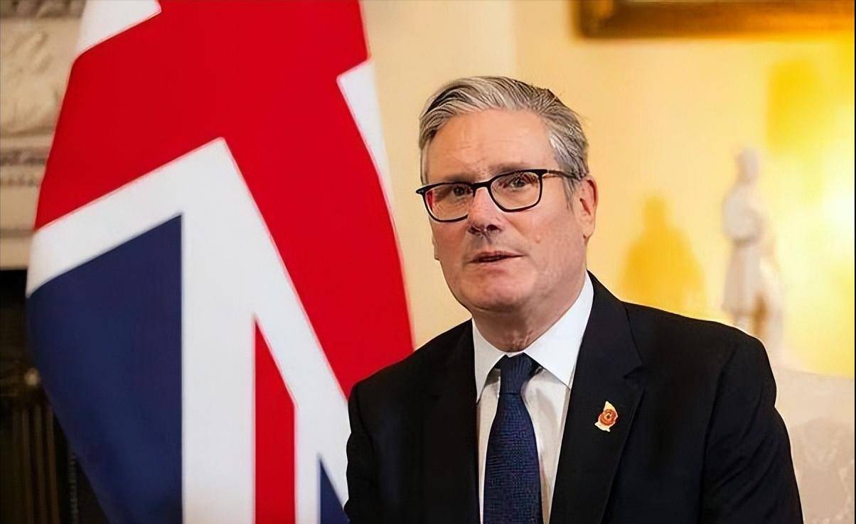 突发特讯!英首相发表涉港言论 , 中方罕见措辞驳斥: 没资格、没权利