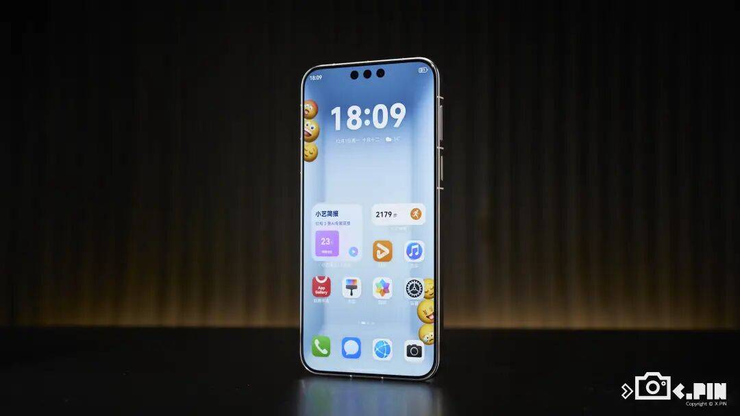 用了几天华为Mate80 Pro Max，我感觉它堆料有点过猛了。。。