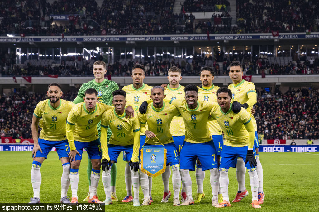 法甲焦点战:欧塞尔vs梅斯,谁能打破不胜魔咒?