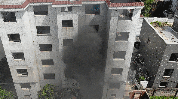 燃烧实测｜新国标“小电驴”毒气少87%，逃生多48秒！