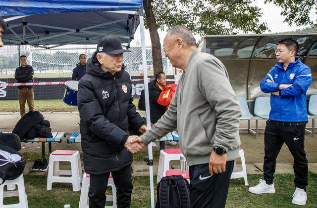 “老哥”回来了 老全兴稳住了