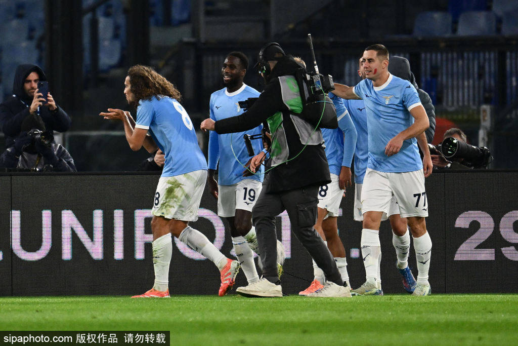 法甲第16轮赛事分析:里昂能否重振雄风?朗斯与尼斯的较量前景如何?