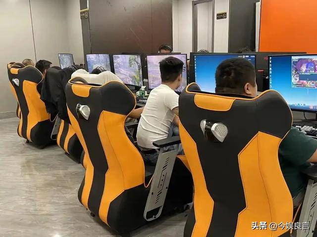 网吧发展历程_网吧惊魂小说_网吧行业复兴原因