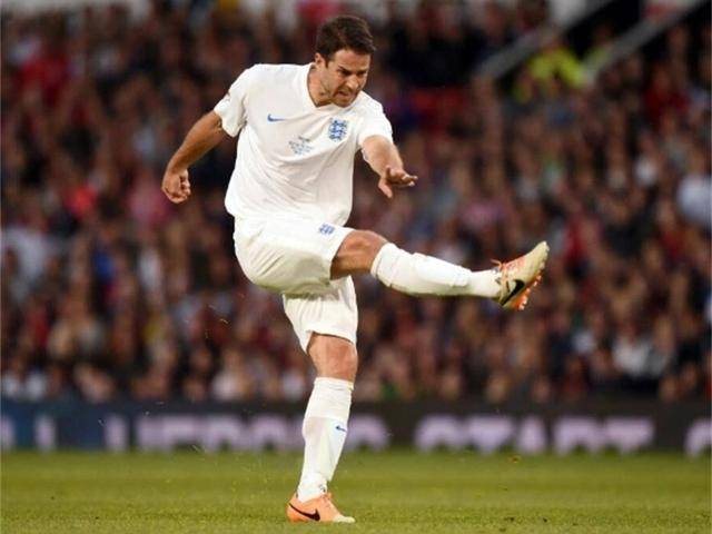 从利物浦队长到热刺鸡肋,只用了3年时间,星二代吃了庸医的亏