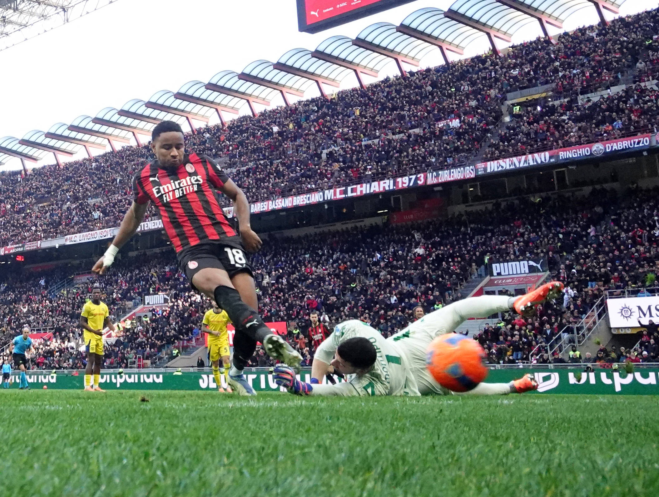 体育米兰体育- 米兰官方网站 世界杯官方指定投注平台）足球——意甲：AC胜维罗纳