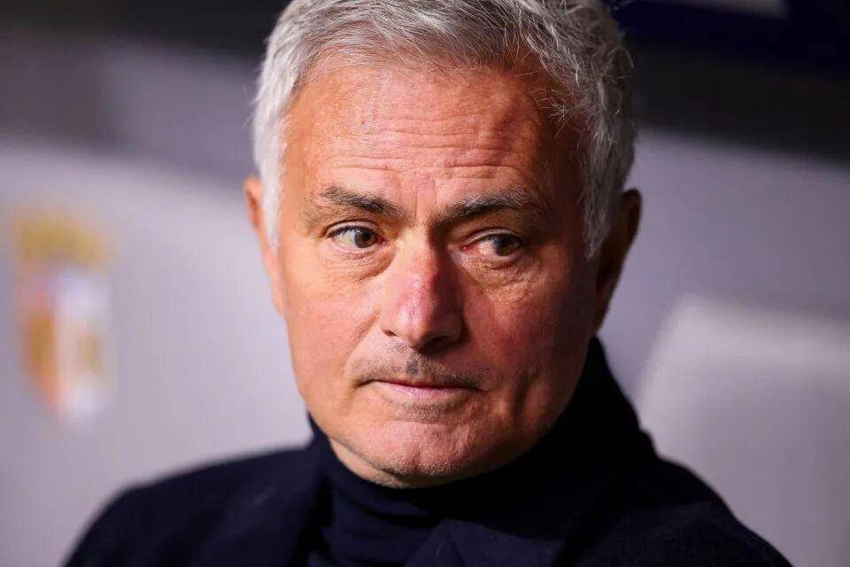 穆帅2-2憾平1.3亿豪门！19场不败+4线魔鬼赛程，争冠还能翻盘？