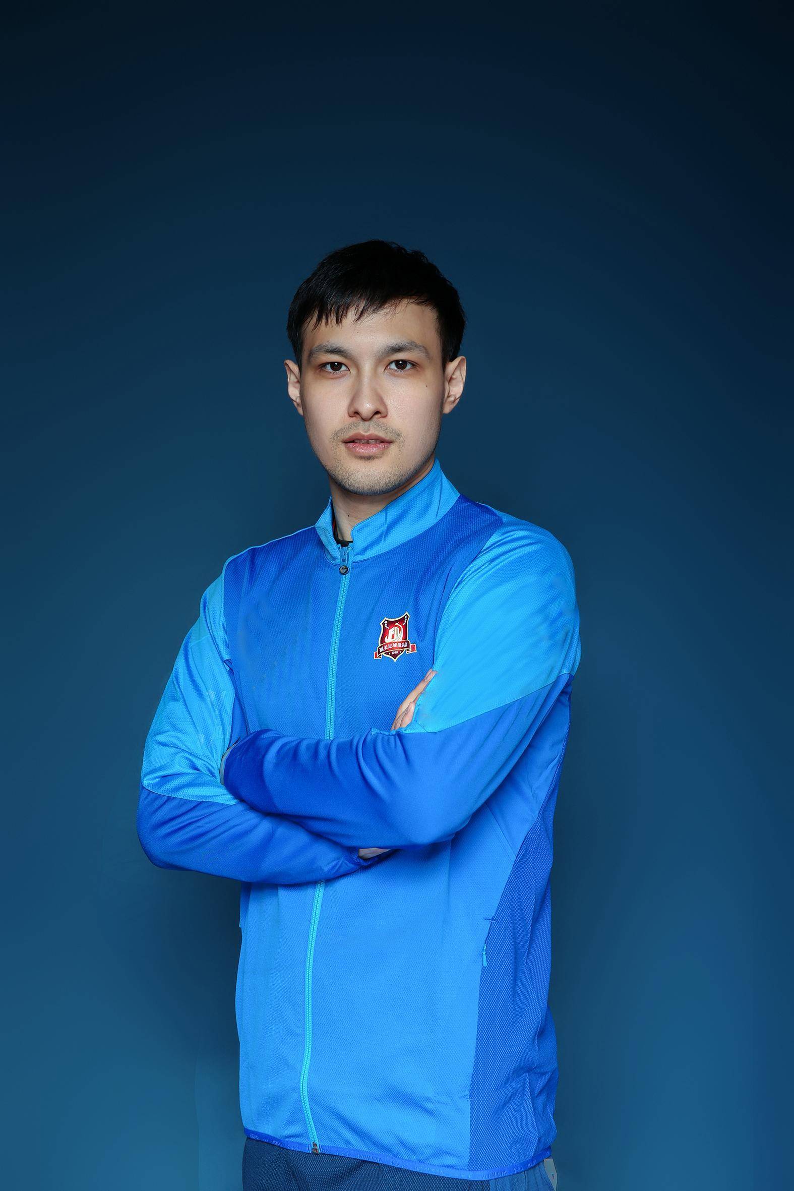 排黑尔·吐达洪： “石油娃”追梦成国脚先锋