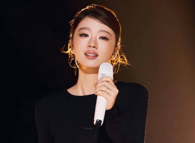 2026跨年晚会名单出炉，把卫视和央视放一起看，差别就出来了