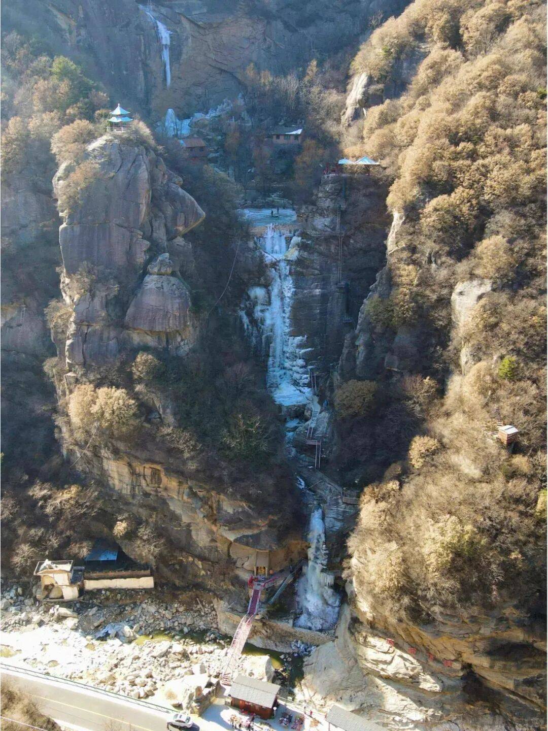别窝着了西安出发这12个冰瀑秘境带你闯入冰雪奇缘提前一键收藏