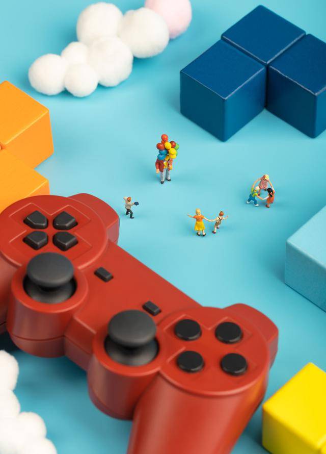 2025年中国游戏出海报告：27款常青游戏海外捞金256亿元