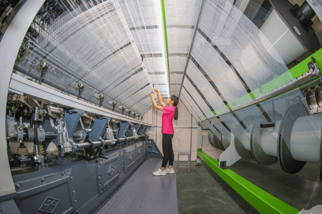 年产值超300亿元！晋江市运动鞋原辅材料产业集群链接全球(图2)