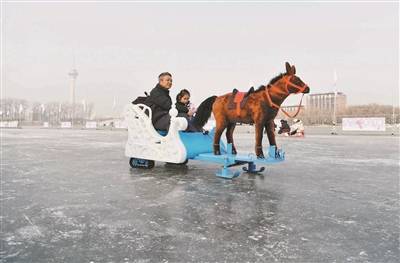 玉渊潭冰场时隔6年再回归