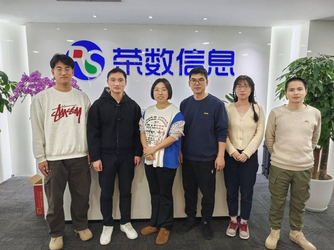 聚力场景落地，浩瀚深度晨星大模型赋能智能催收获客户高度认可