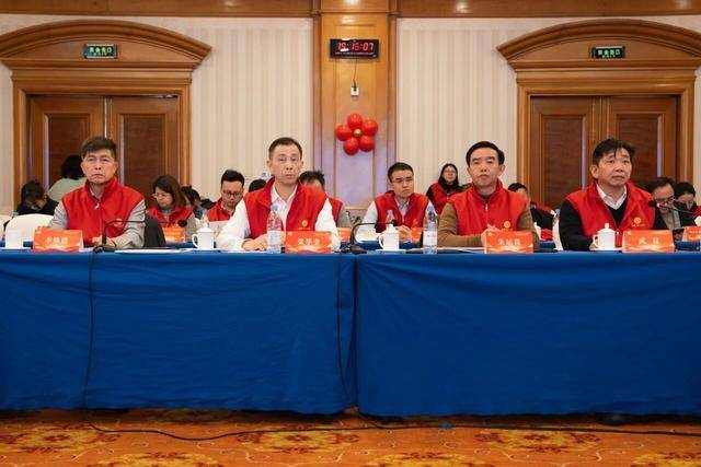 湖南省药学会第十六届理事会常务理事会第二次会议在长沙召开