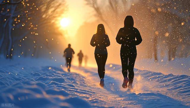 冬季如何控制体重？坚持“早上2个要，晚上3个不”，让你悄悄变瘦