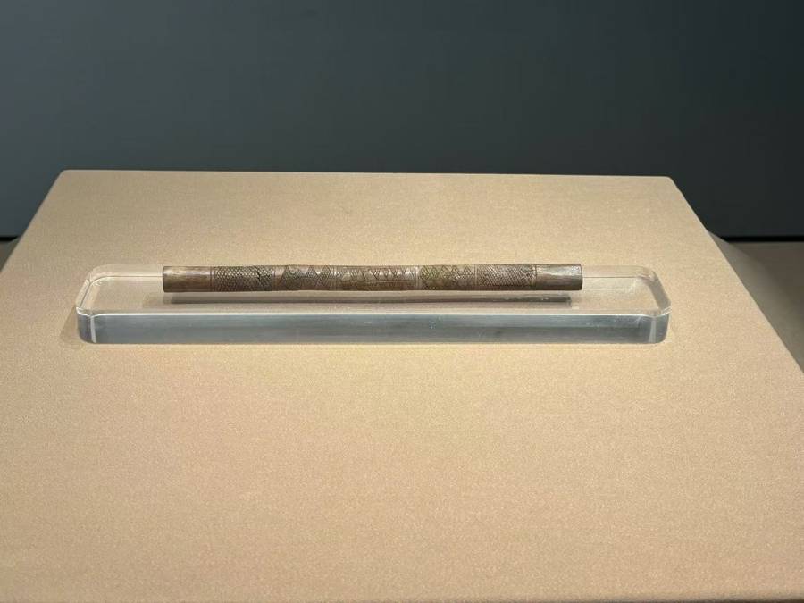 重磅文物阐释中国之“中”，中原文明精粹亮相清华大学艺术博物馆