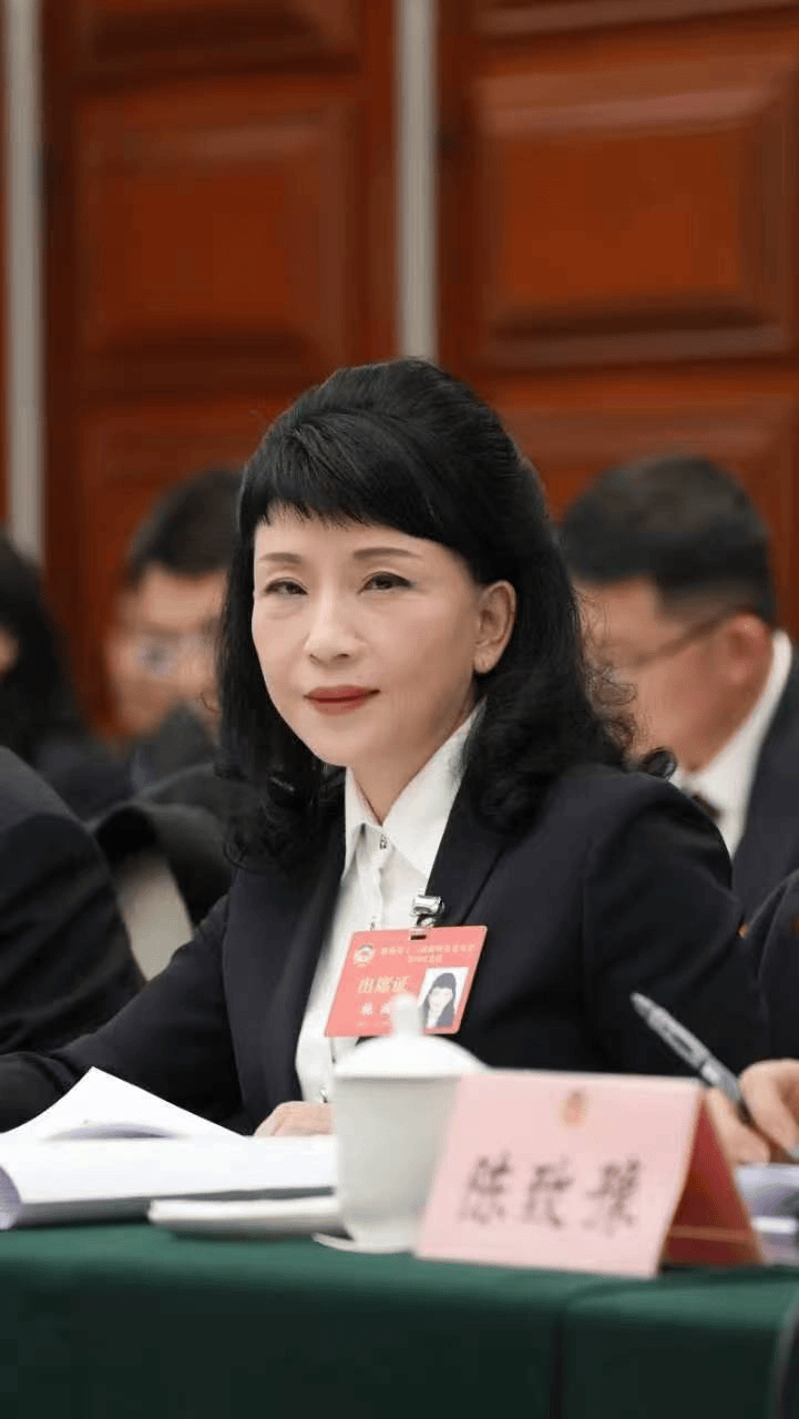 施波委员:加快推进完善现代企业制度 为贵州民营经济高质量发展注入制度动能_服务体系_信贷支持_管理