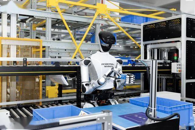 马斯克盛赞中国机器人是“下一个级别狠角色”，宇树、智元、星动纪元凭三大能力领跑全球