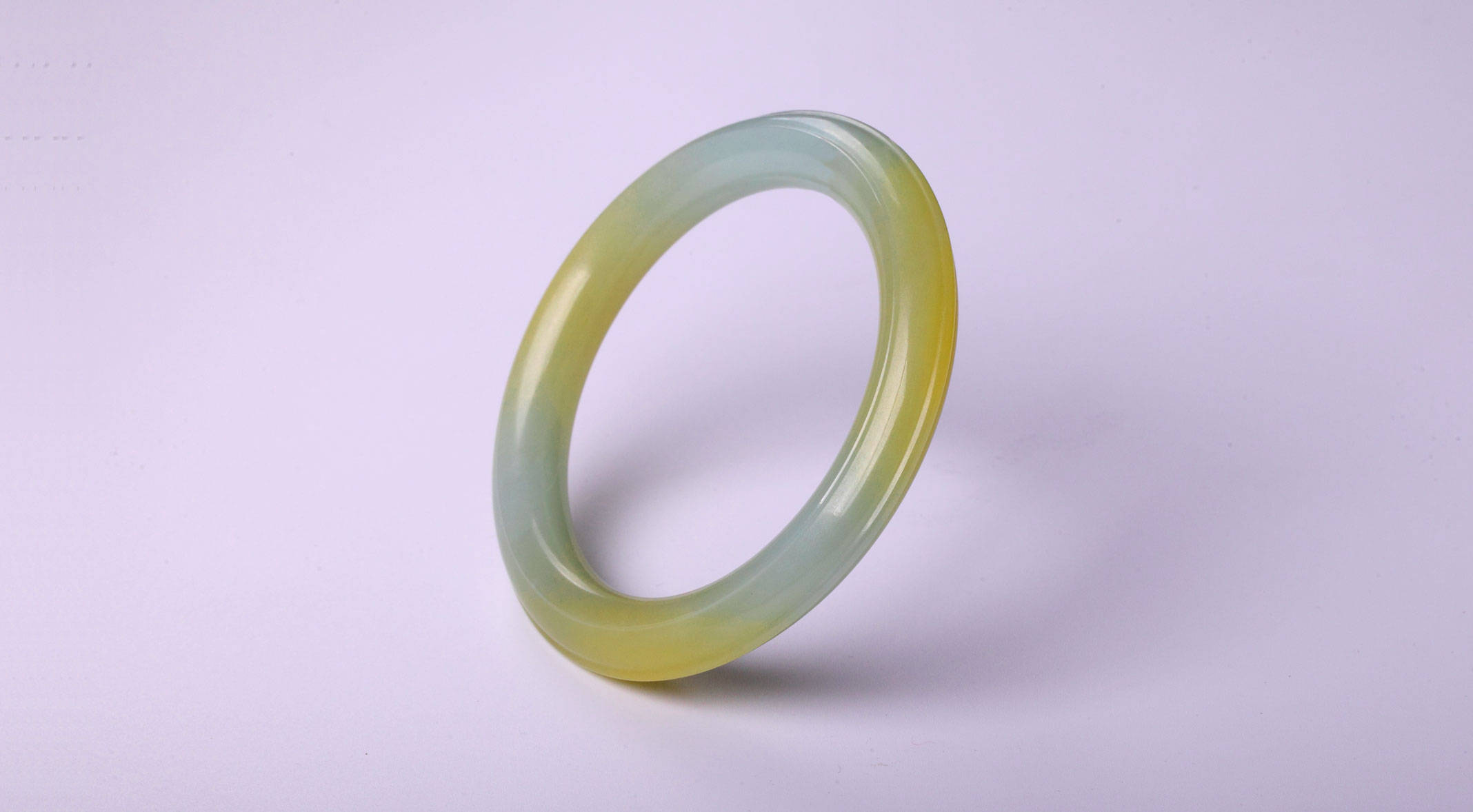 口碑好的小众翡翠手镯款式分享，看看有你喜欢的吗？