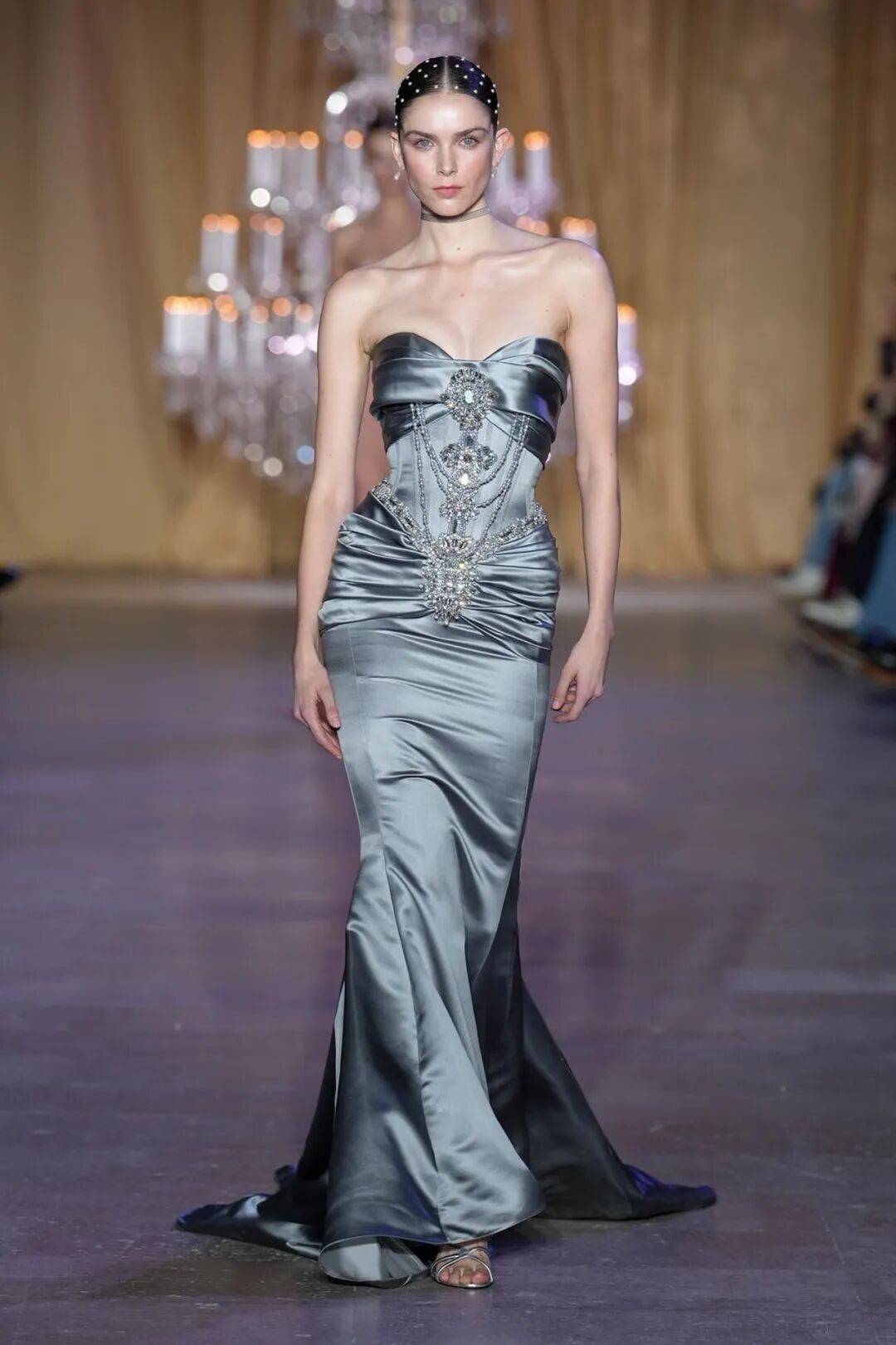 2026巴黎高定时装周落幕:荟萃全世界最美的衣服! 2026巴黎高定时装周落幕:荟萃全世界最美的衣服!