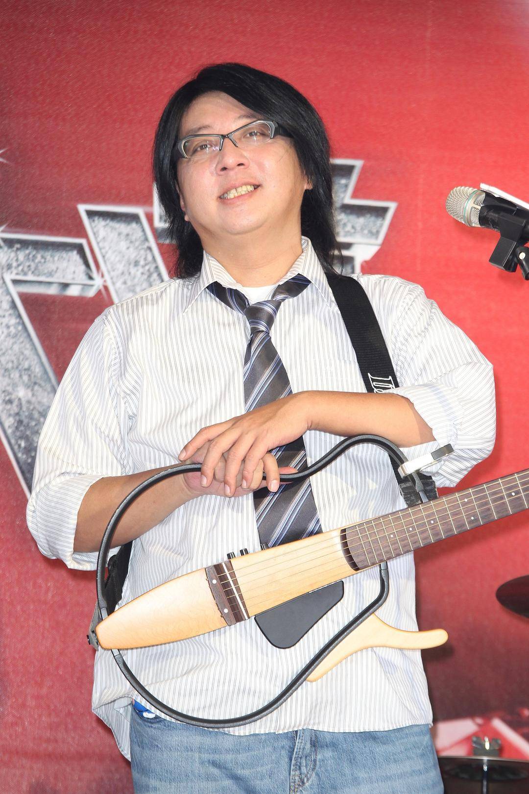 57岁金牌音乐人袁惟仁病逝，2022年被判定为植物人状态