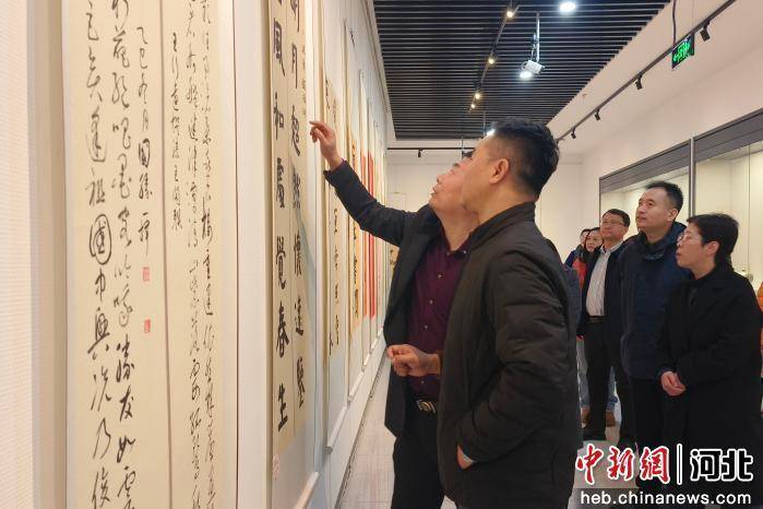 保定徐水区首届楹联书法展开幕