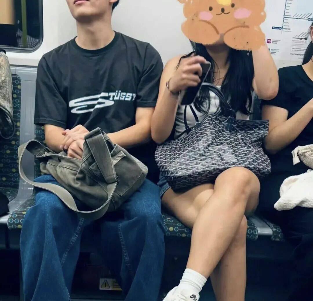 张柏芝大儿子恋母成瘾？地铁密恋曝光 妈妈态度大转变！