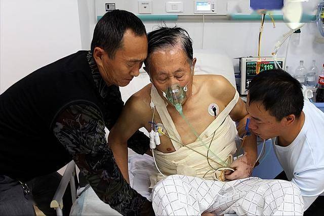 医生调查542名肺癌死者，惊讶发现：患肺癌的人，有这5大特点