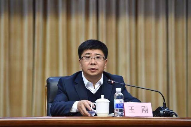 王刚任新疆维吾尔自治区党委政法委书记,河南人_工作_显示_长安街