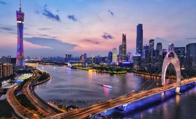 2025全国省GDP排名:上海5.6万亿仅第9,北京没进前十,第一太强_省份_总量_广东