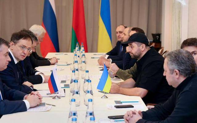 图片[3]-俄美乌第三轮三方会谈改地举行 俄重任老将率团谈判 -华闻时空