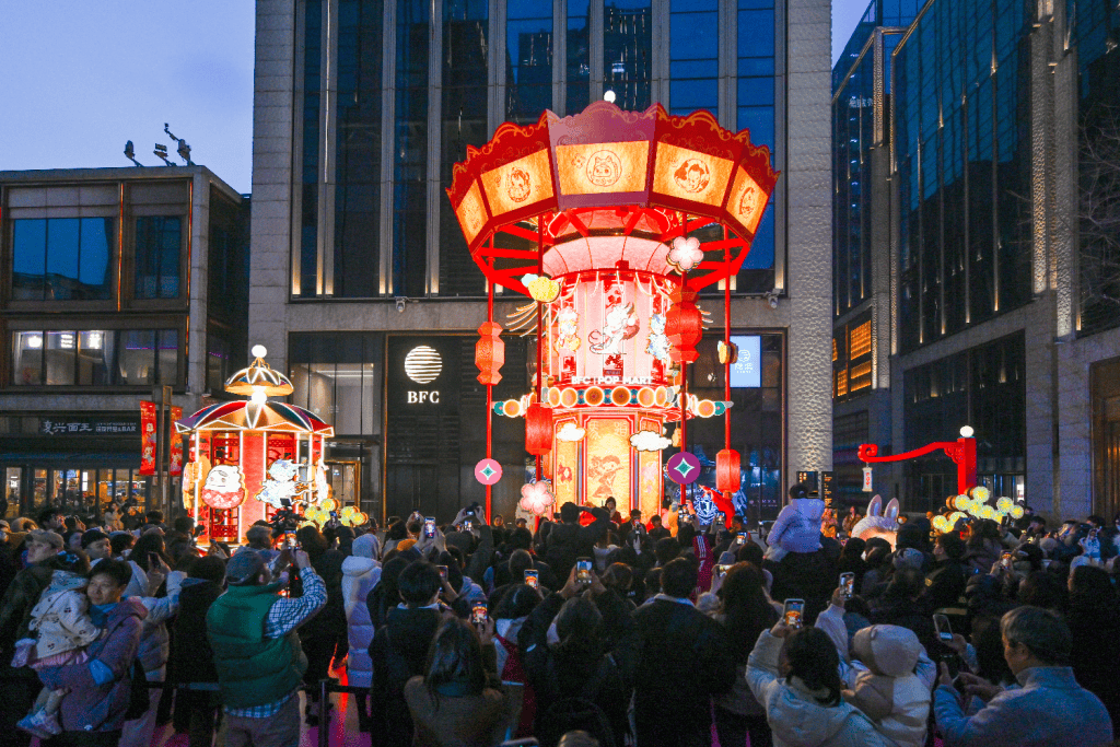 �´��߻������ζŨŨ���´��ƻ����㹲����Ӱ����֮Լ