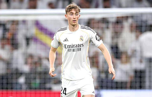 皇马太双标！惊现国内特供版道歉！这一回，中国球迷真的不买账！