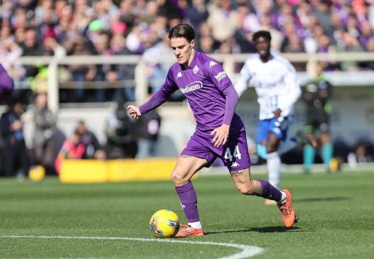 热刺和纽卡有意引进佛罗伦萨中场法乔利，已初步试探性接触