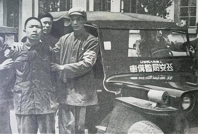 地下党喊抓特务，特务当场揭穿：你是出卖江姐的大叛徒_李修凯_重庆_军统