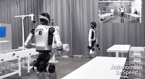 首次曝光!小米机器人给小米汽车安装车标:一气呵成 还会先撕膜