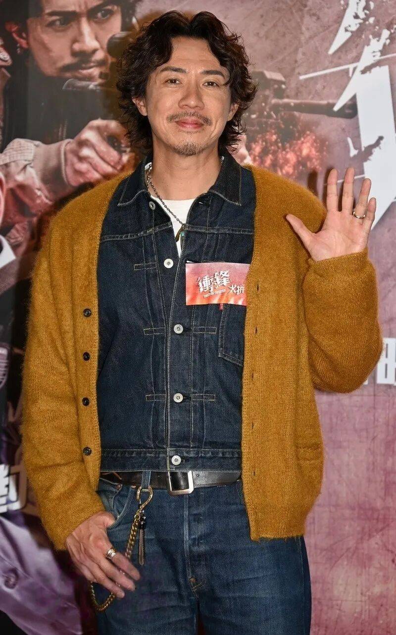 吕良伟与张继聪首次合作拍戏,一同拍摄电影《冲锋:火拼》,两人昨晚