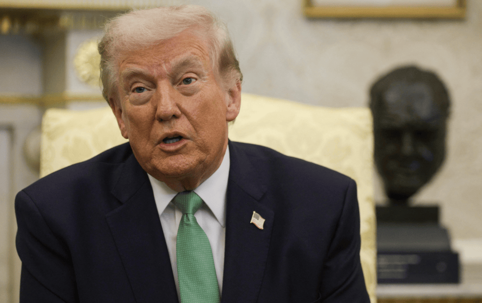 特朗普限伊朗48小时开放霍尔木兹海峡 威胁摧毁其发电厂 -华闻时空