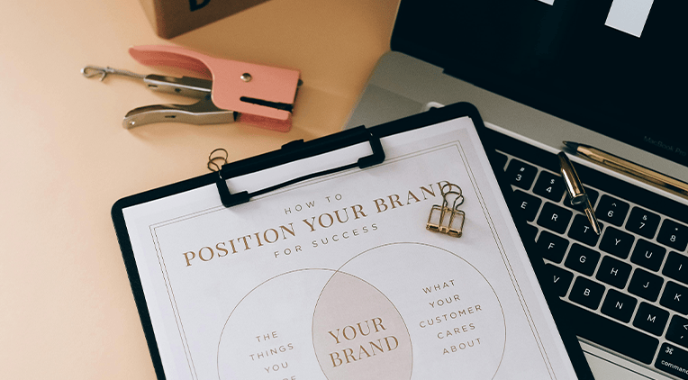 **苏州爱搜信息百度网站运营详解:核心功能、适用场景与产品优势解析