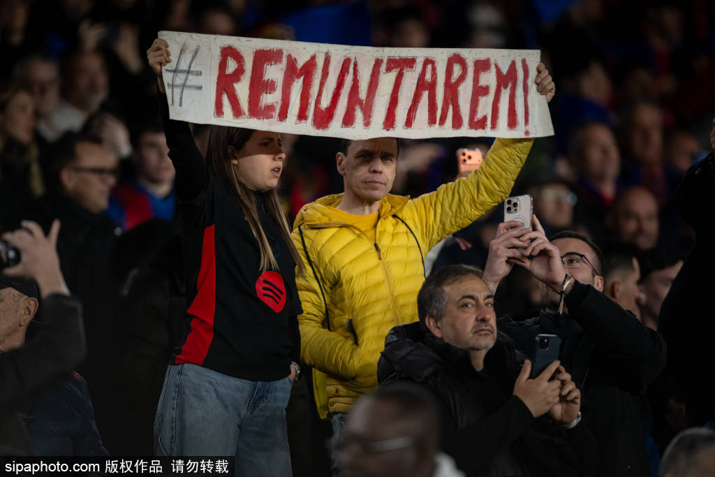 女子足球巅峰对决!欧冠国家德比:巴塞罗那女足VS皇家马德里女足,免费观看指南全揭秘!