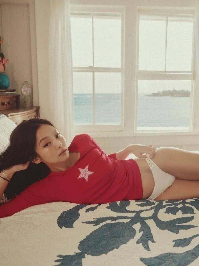 顶级女团成员比基尼大片爆火! 插图7 顶级女团成员比基尼大片爆火! 插图7