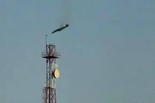 美国“最强导弹”，击落了美国“最强战机” -华闻时空