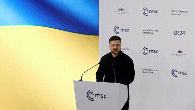 英向乌一举提供12万架无人机，梅德韦杰夫：相关生产点将成俄军打击目标