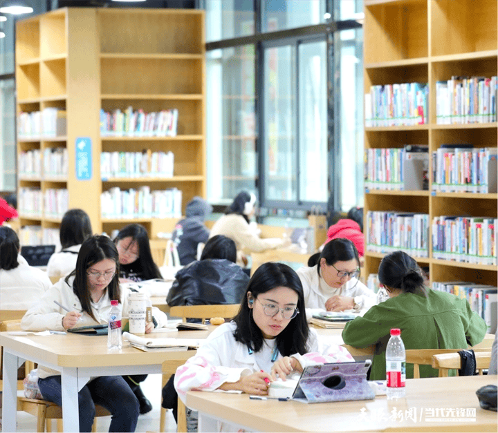 《公共图书馆阅读推广活动品牌影响力研究报告2025》发布,贵阳市南明区图书馆4品牌上榜_服务_文化_艺苑