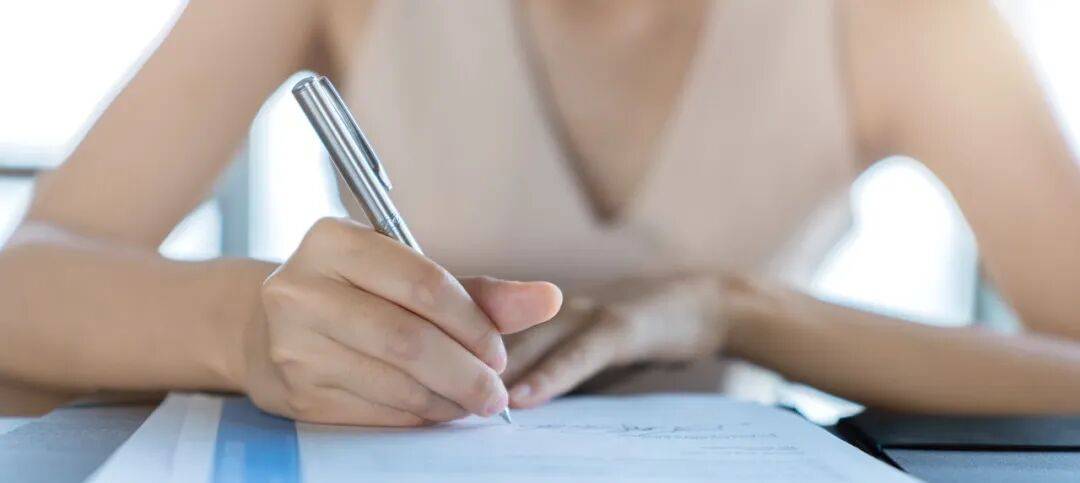 浙江一女子花16万租了一套87平的房子一次性付清15年租金翻新居住3个月后转租出