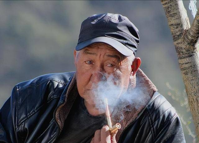 原创            医生发现：男性一旦彻底戒烟，过不了3个月，身体会收获6个改变