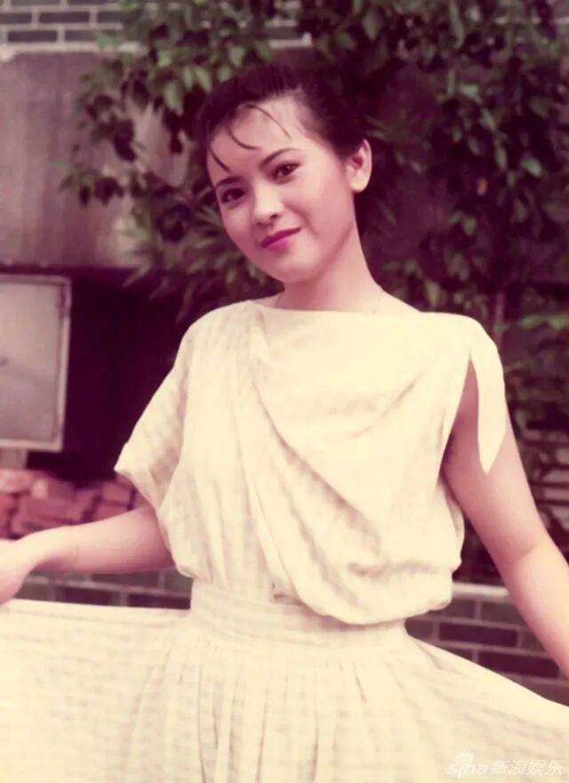 蓝洁瑛｜第一集：香港普通女孩，误打误撞走进无线训练班｜香港人物系列